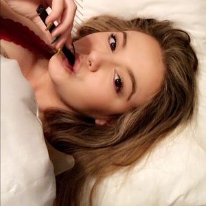 Meet your Posher, Victoria